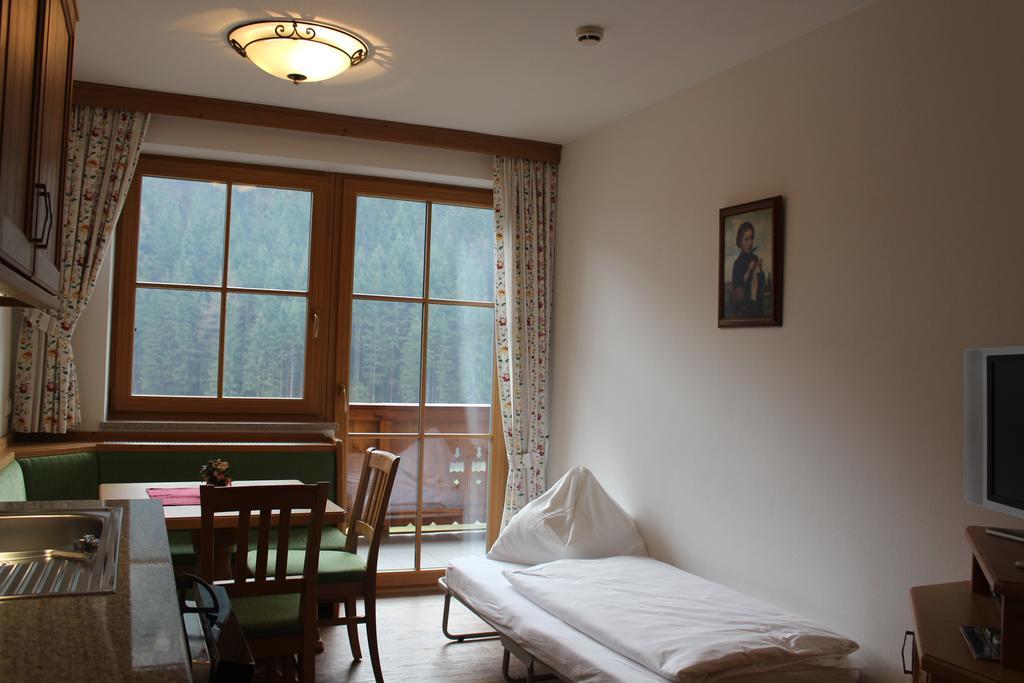 Appartementhaus Schuetzenhof Schied Grossarl Quarto foto